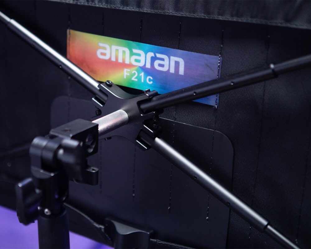 All new and improved X-Bracket mounted onto the back of the amaran F21c full-color flexible light mat.